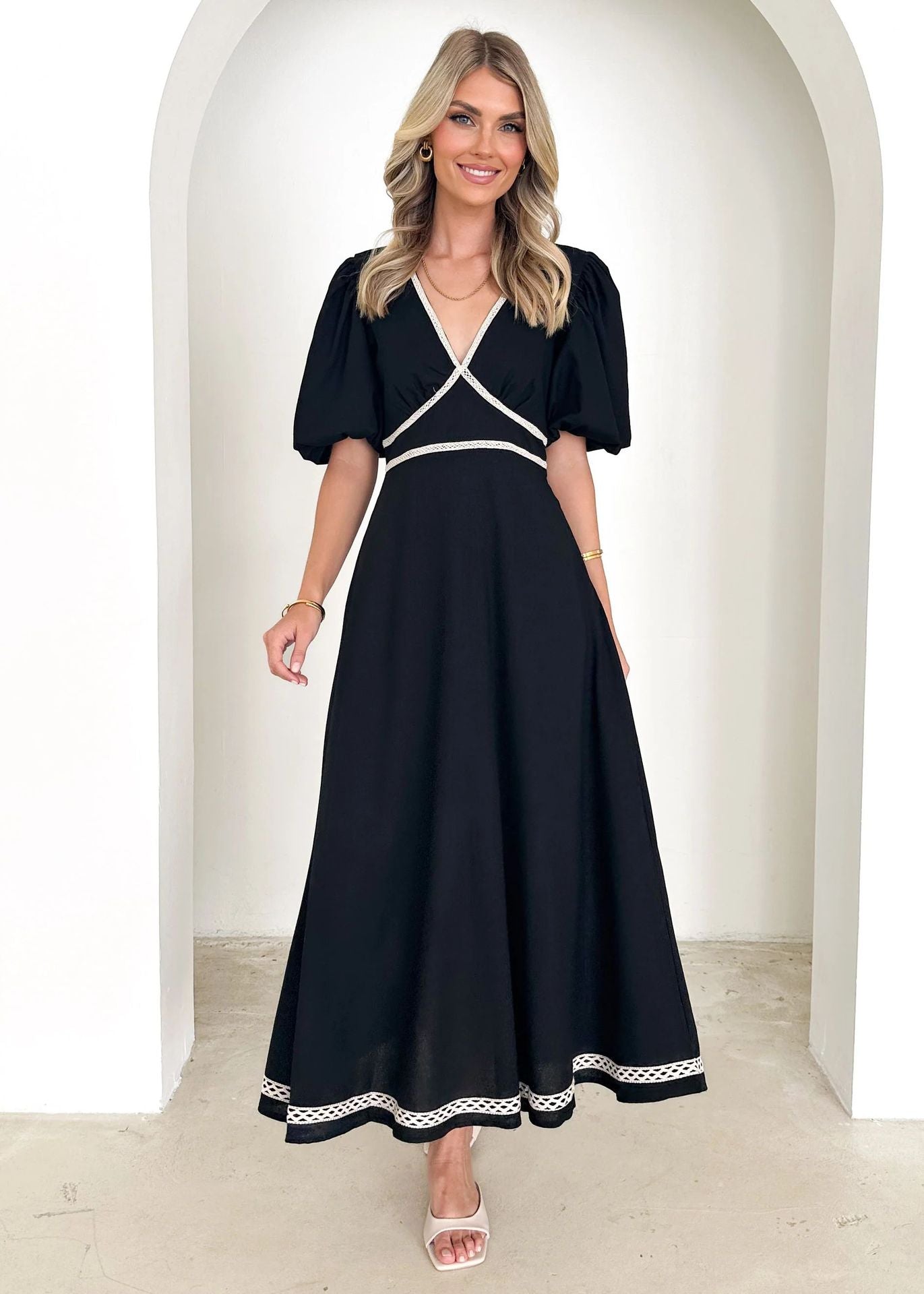 Variant image for Orion Festliches Damenkleid Mit V-Ausschnitt Und Puffärmeln – Elegantes Kleid Für Hochzeitsgast Und Besondere Anlässe-1